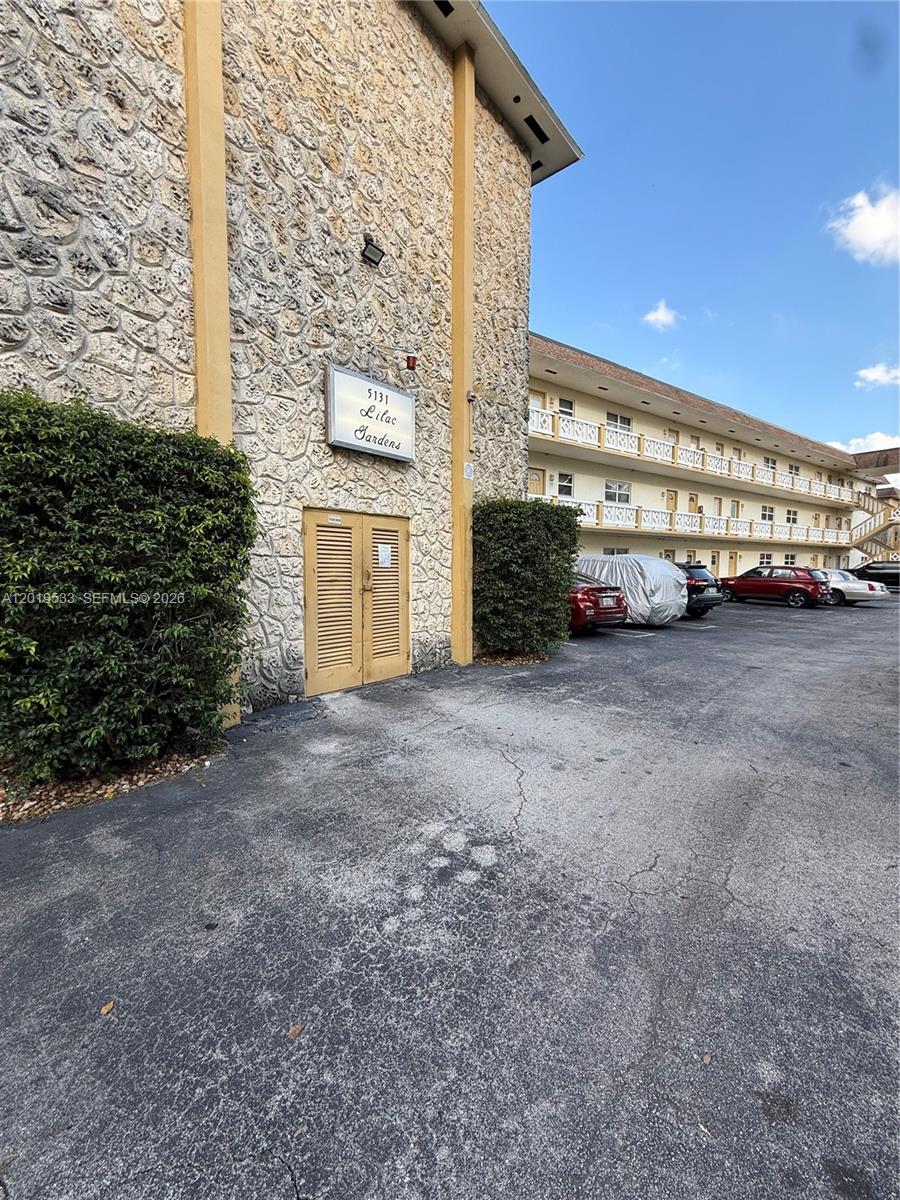 5131 W Oakland Park Blvd 106