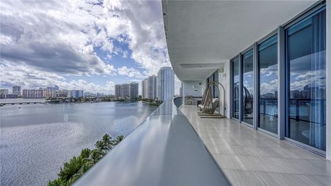 A home in Aventura