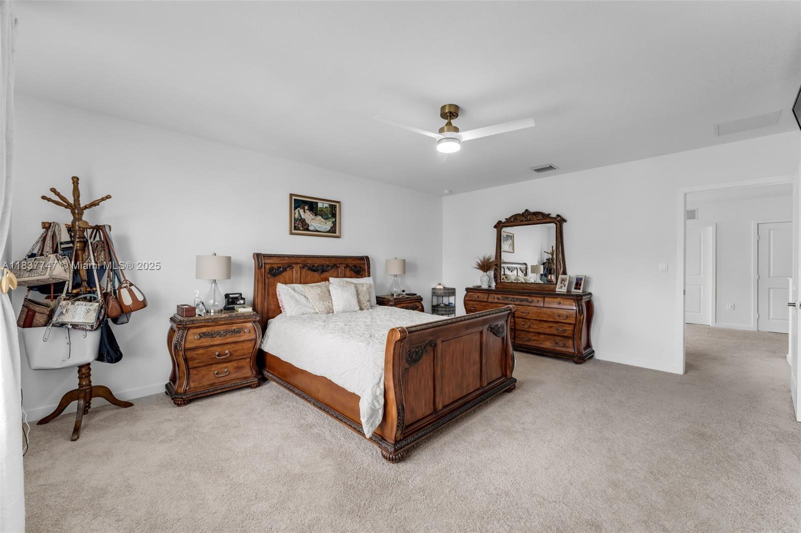 DIXIE HEIGHTS - Residential