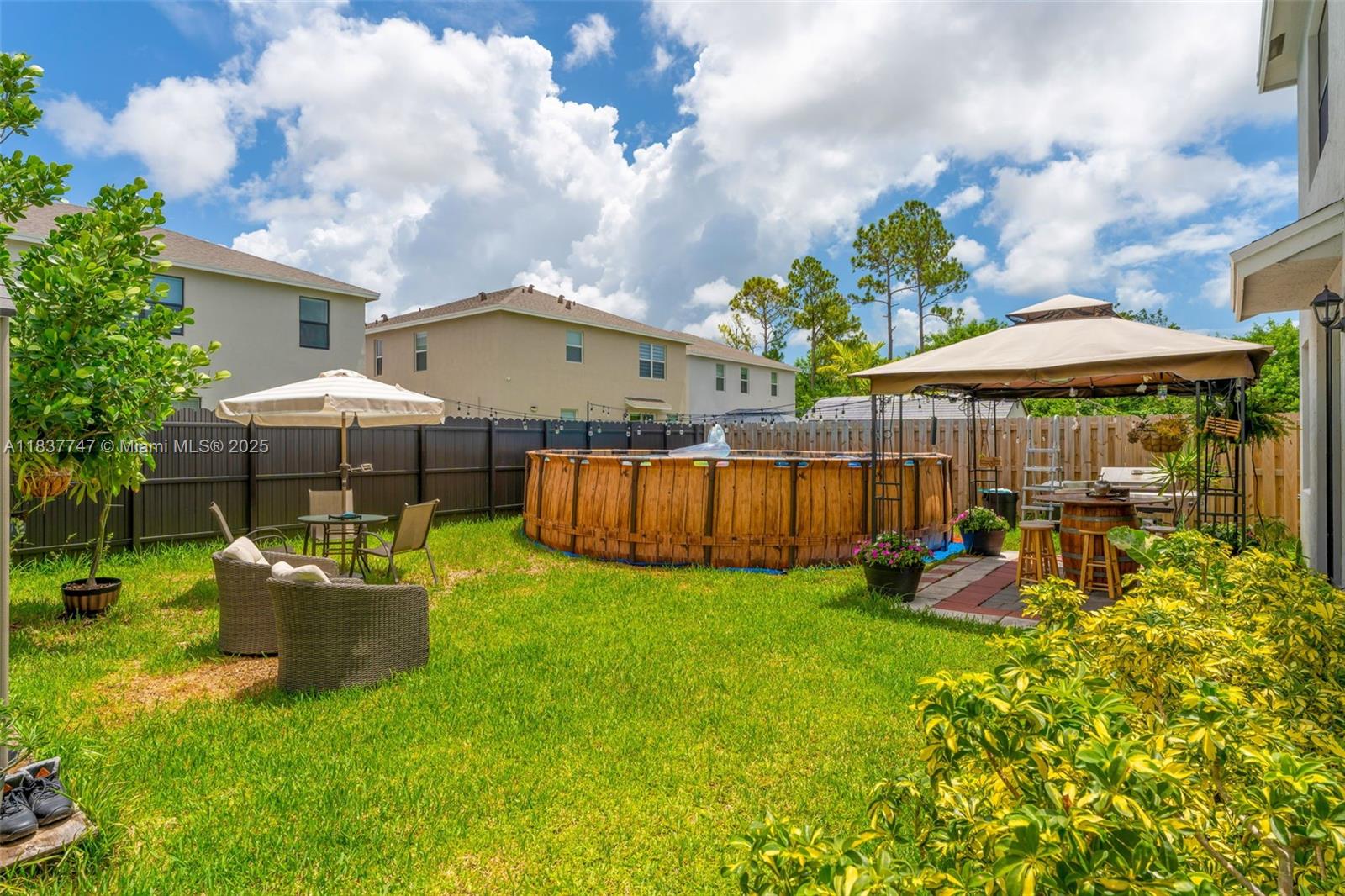 DIXIE HEIGHTS - Residential