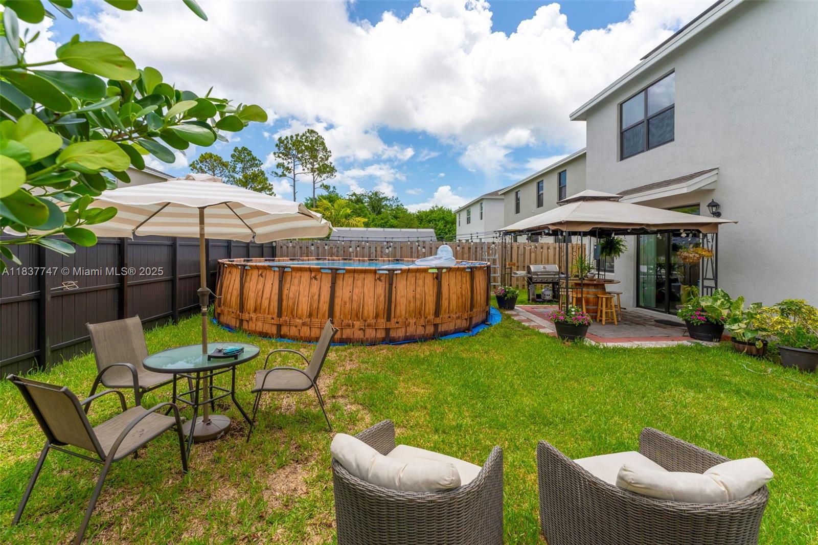 DIXIE HEIGHTS - Residential