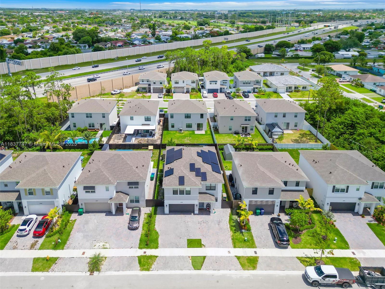DIXIE HEIGHTS - Residential