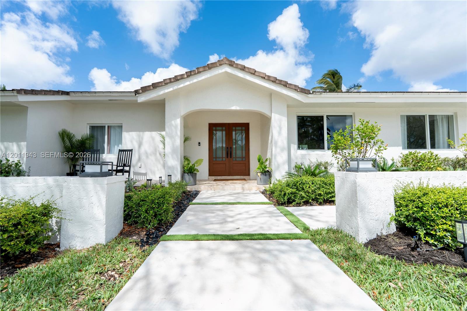 PINEWOOD ESTATES - Residential