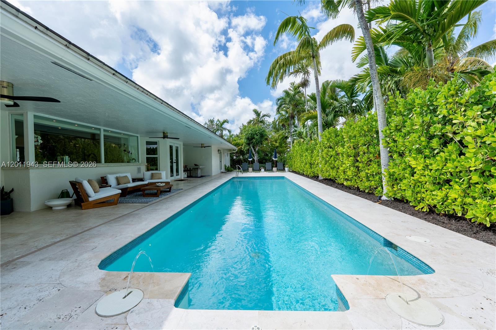 PINEWOOD ESTATES - Residential