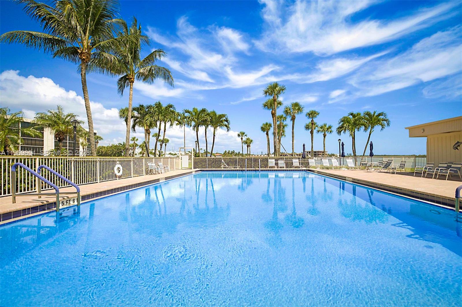 BROADVIEW CONDO - Residential