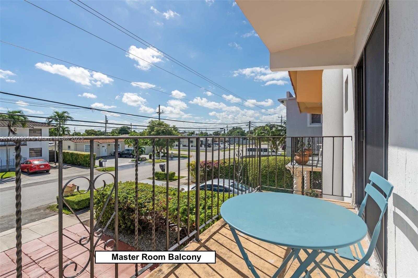 BIRD ROAD HIGHLANDS - Residential