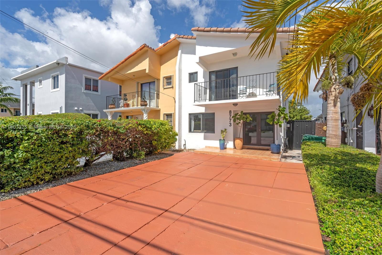 BIRD ROAD HIGHLANDS - Residential