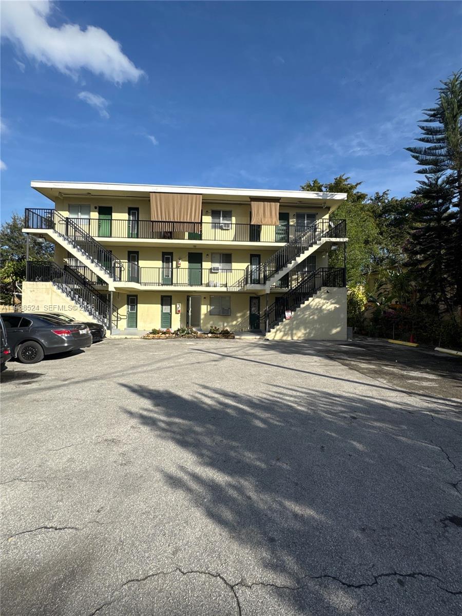 CITY OF MIAMI SOUTH - Residential Lease