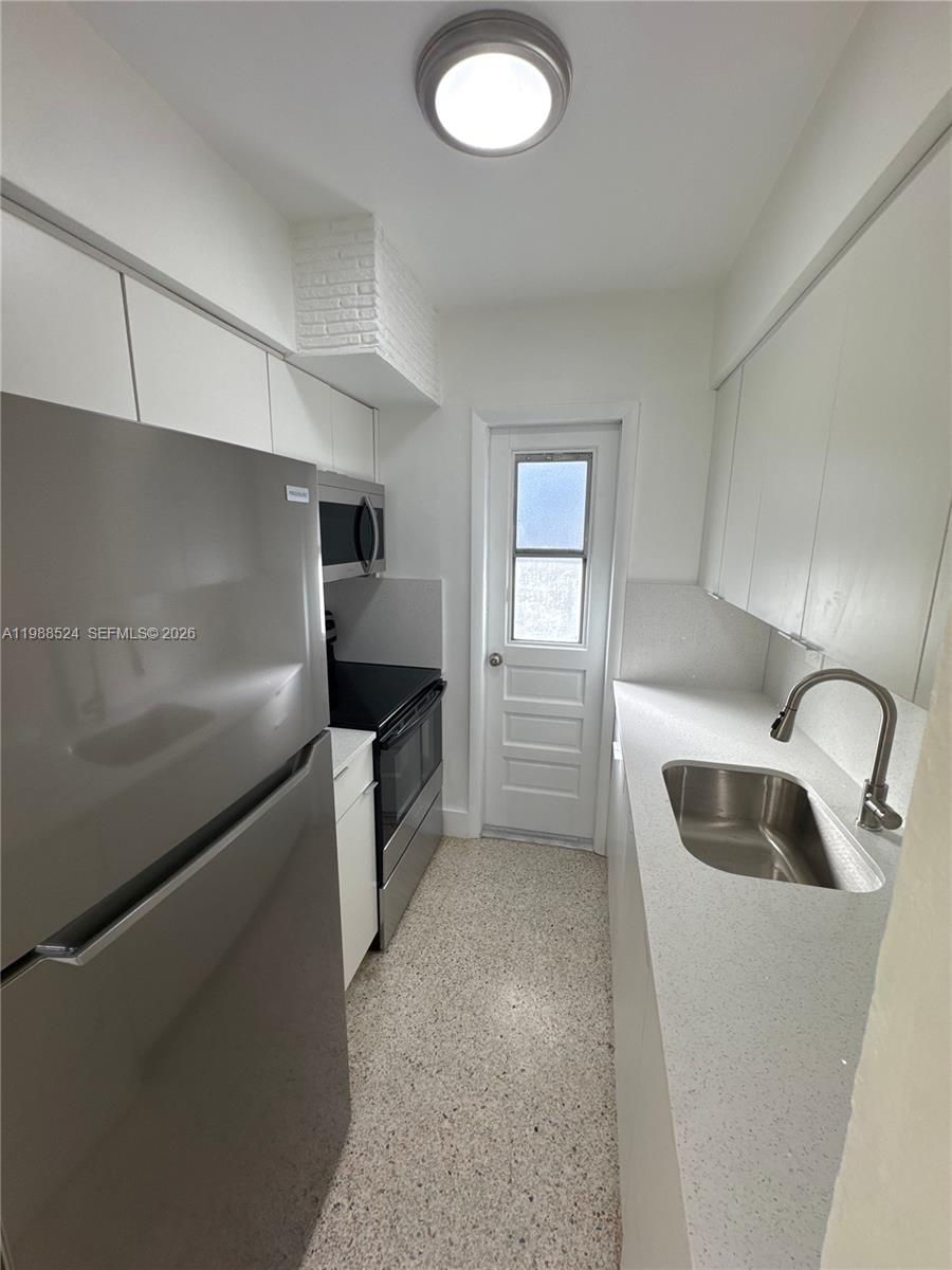 CITY OF MIAMI SOUTH - Residential Lease