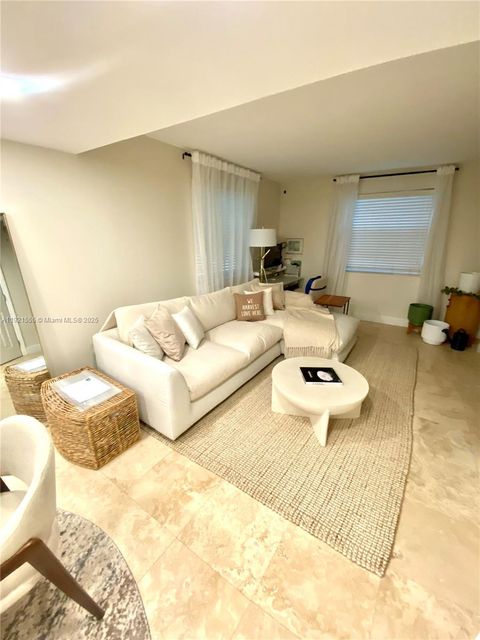 4600 SW 67th Ave 240 Miami FL 33155