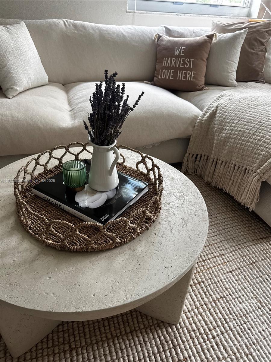 SUNWOOD CONDO - Residential