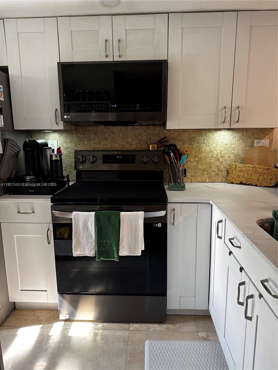 SUNWOOD CONDO - Residential