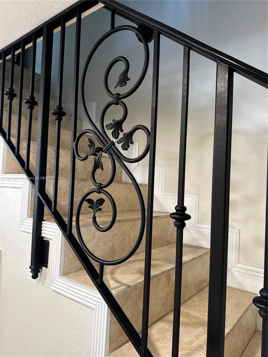 SUNWOOD CONDO - Residential