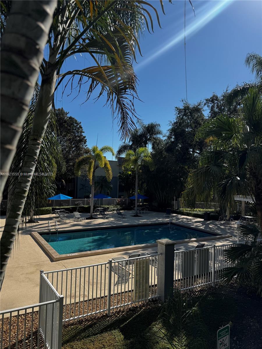 SUNWOOD CONDO - Residential