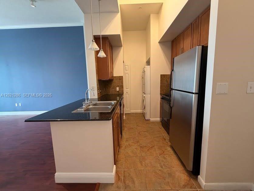 2000 N Bayshore Dr 126