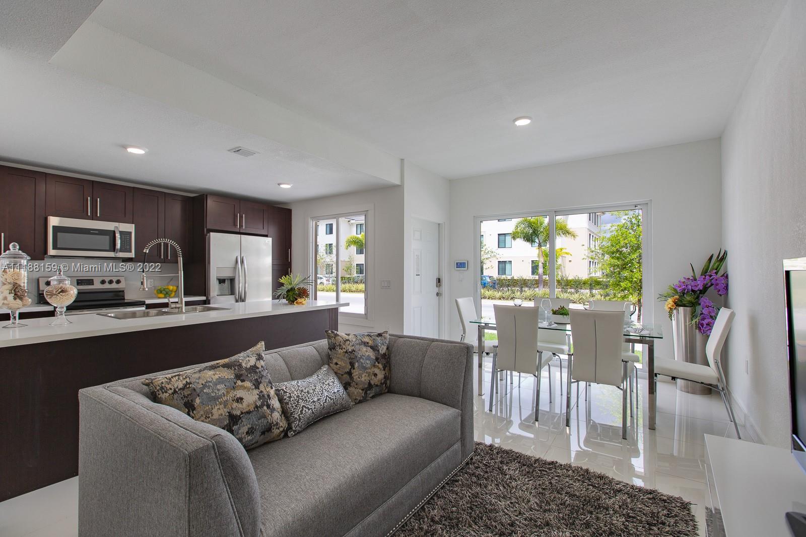 GRACE HOMES - Residential