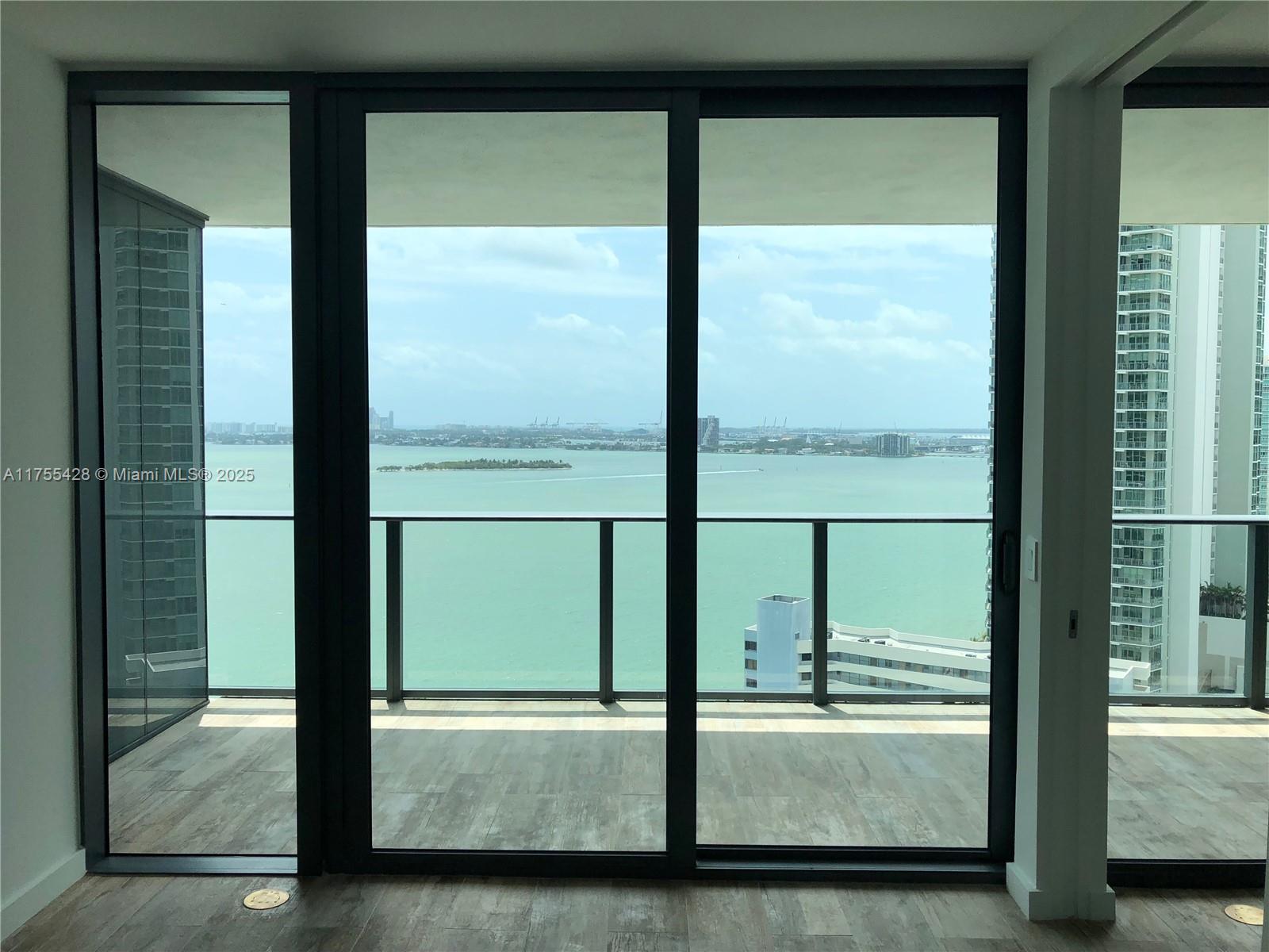 Property for Sale at 650 Ne 32nd St 2006, Miami, Broward County, Florida - Bedrooms: 2 
Bathrooms: 2  - $950,000