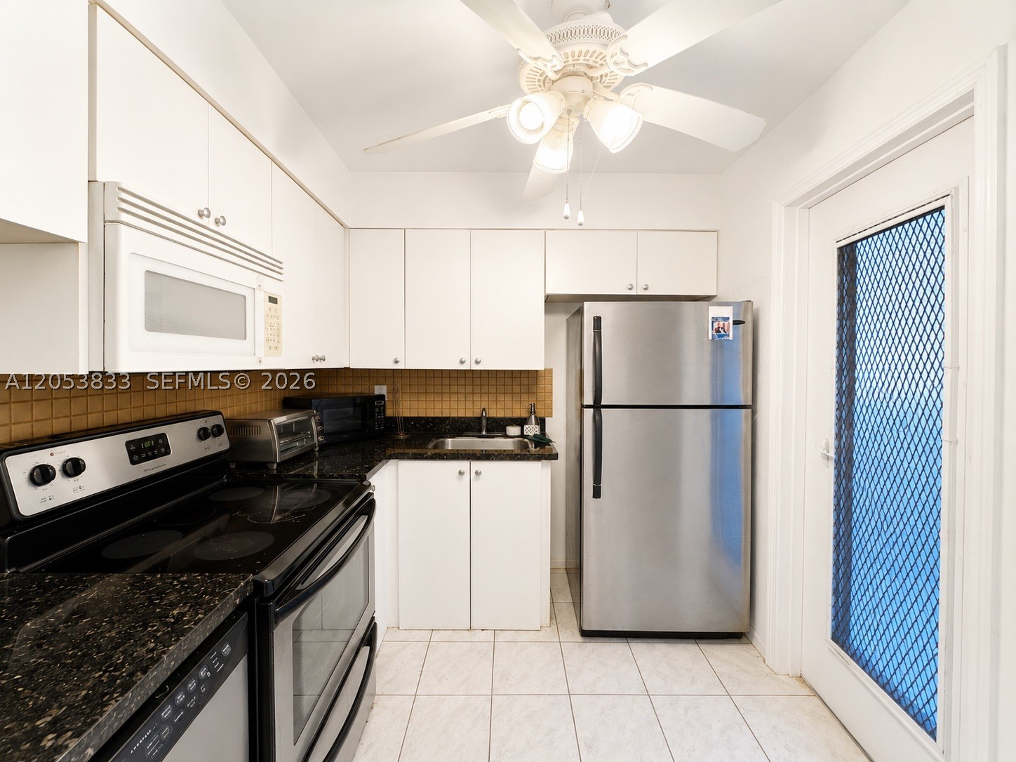 Photo 1 of 11 — 2800 NE 203RD ST A3, Aventura, FL 33180