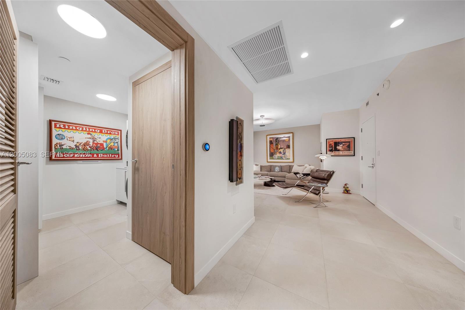 ONDA RESIDENCES - Residential