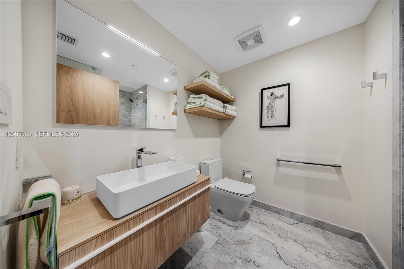 ONDA RESIDENCES - Residential