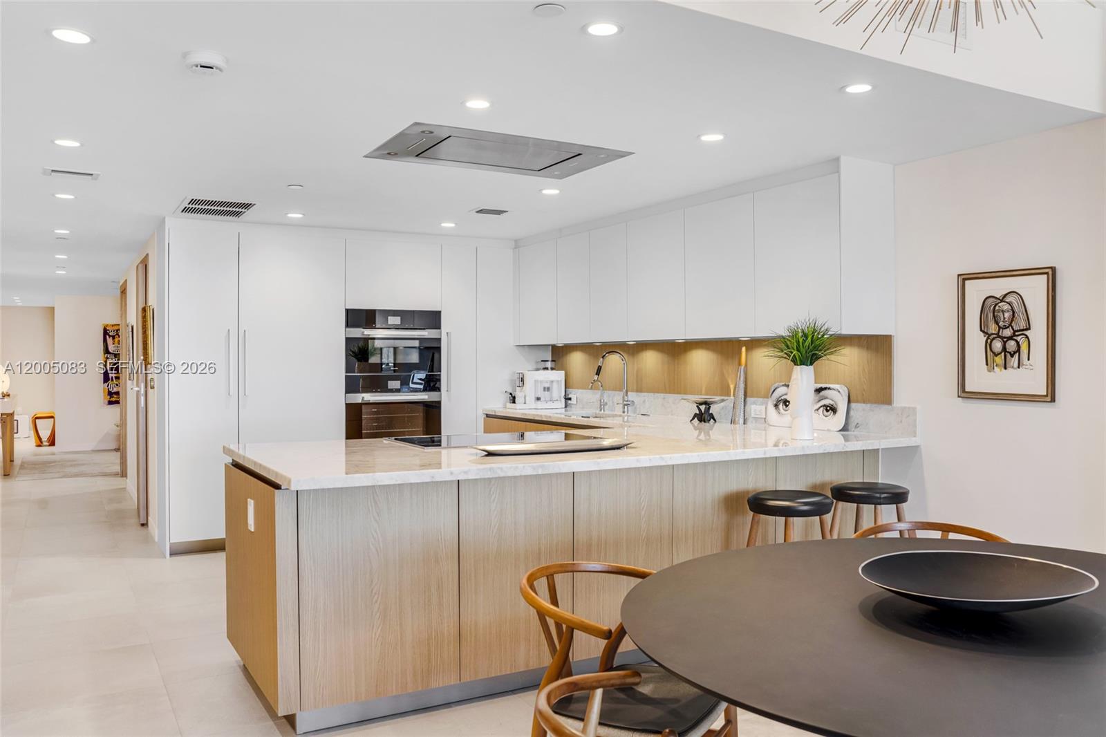 ONDA RESIDENCES - Residential