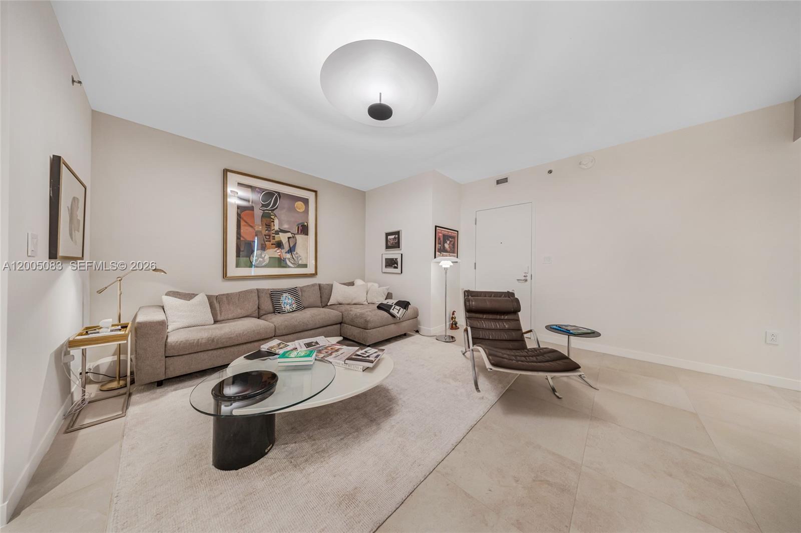 ONDA RESIDENCES - Residential