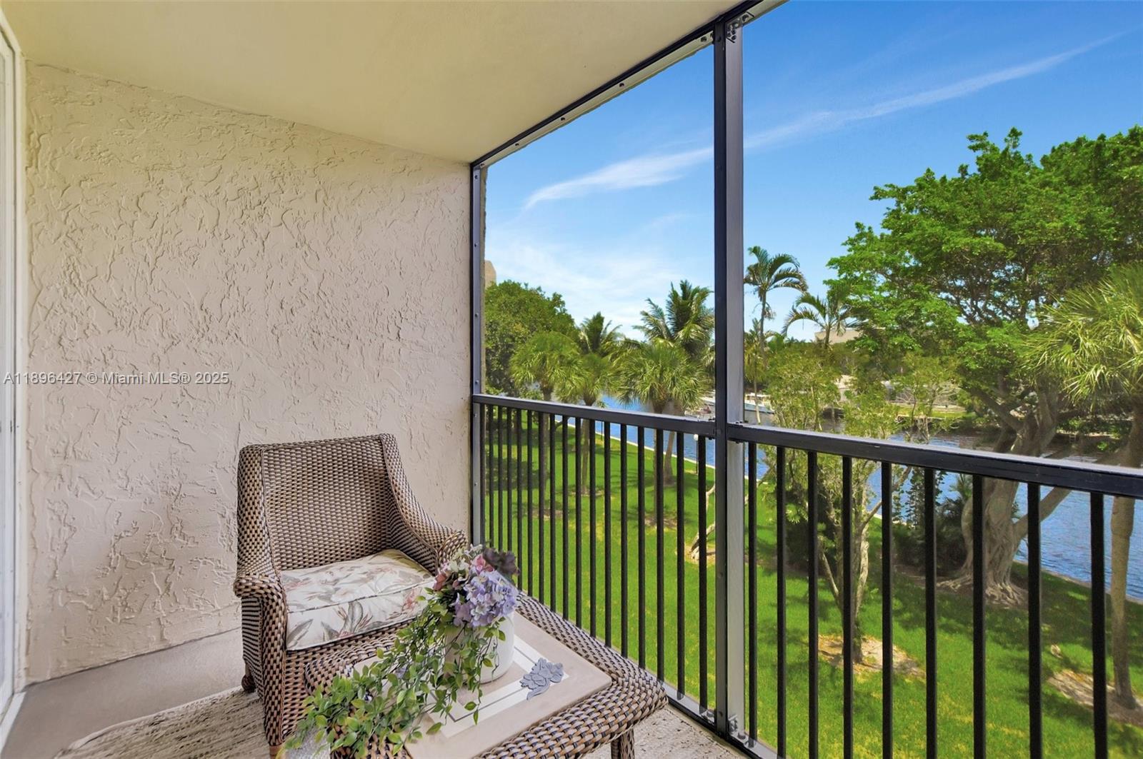 BOCA BAYOU CONDO - Residential Lease