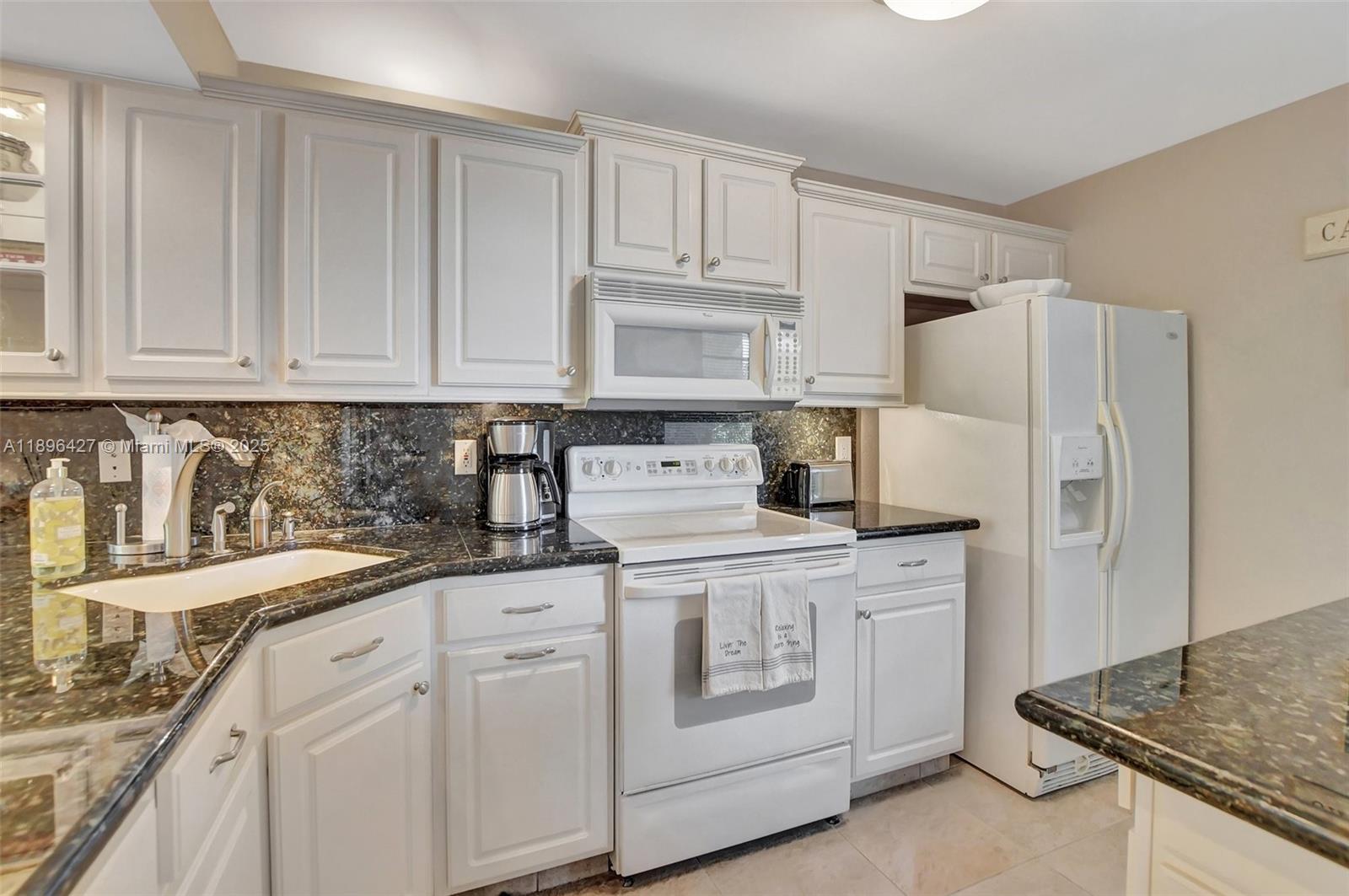 BOCA BAYOU CONDO - Residential Lease