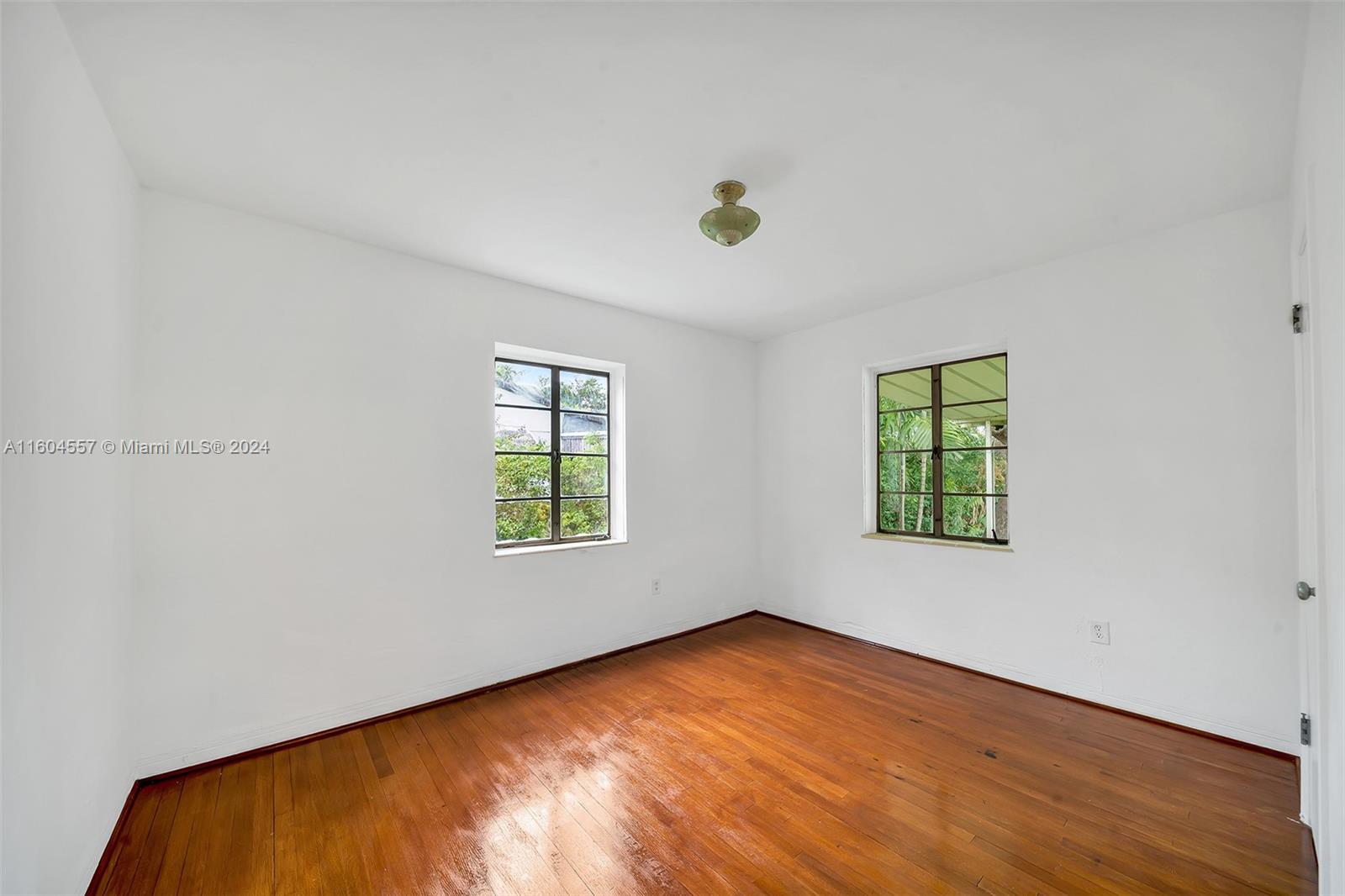 GRIFFING BISCAYNE PARK ES - Residential
