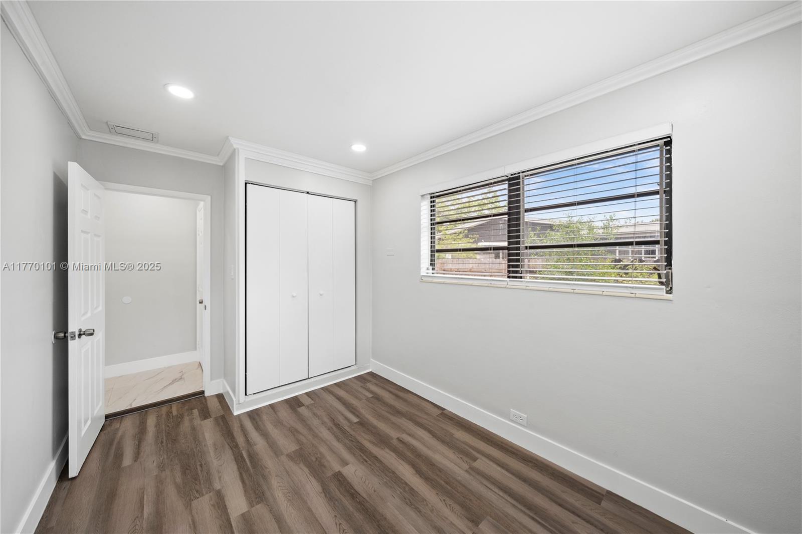 HIGHLAND MANOR SEC 3 - Residential