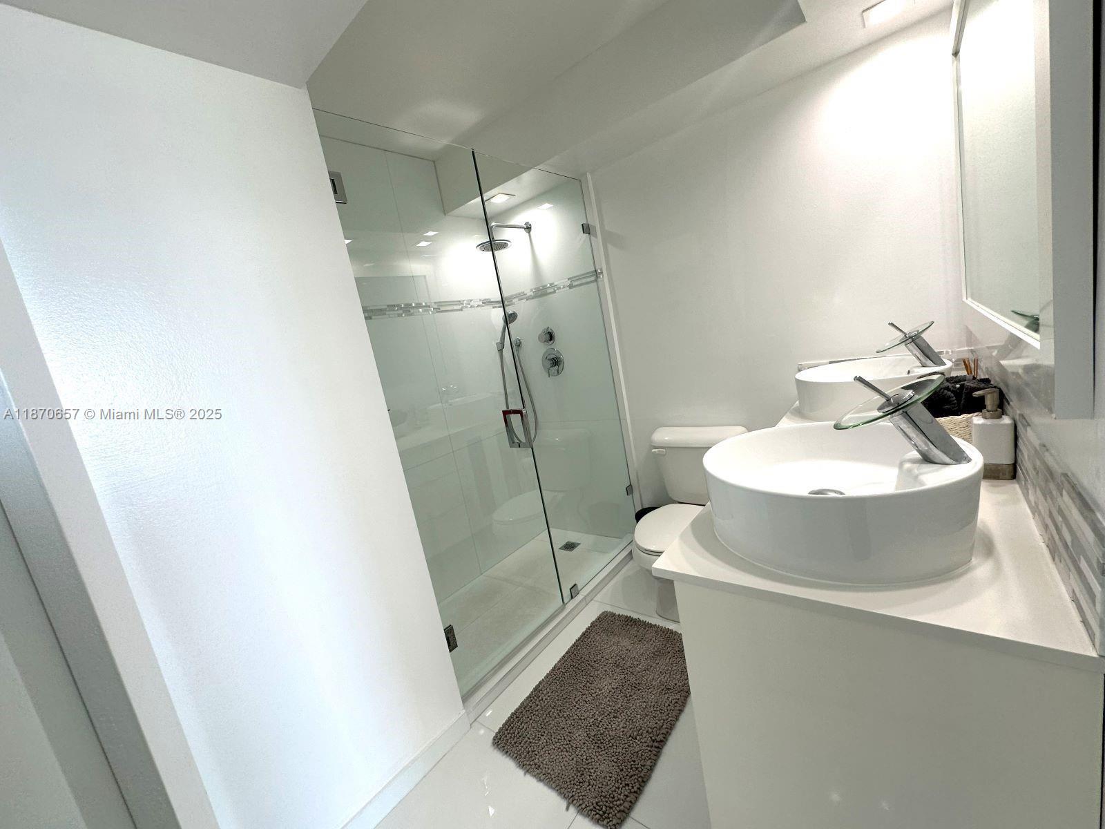 MIRADOR 1000 CONDO - Residential