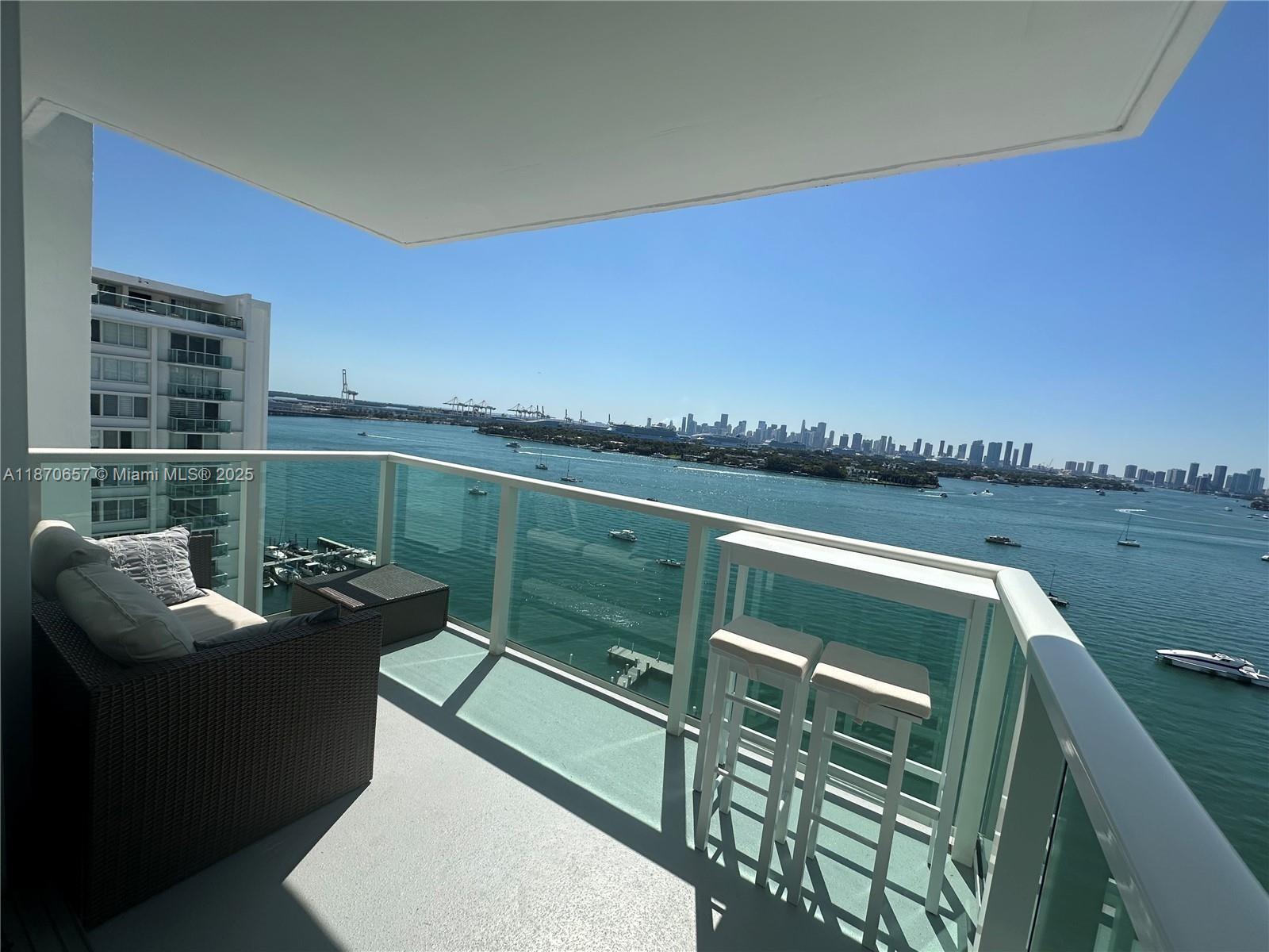 1000 West Ave 1514