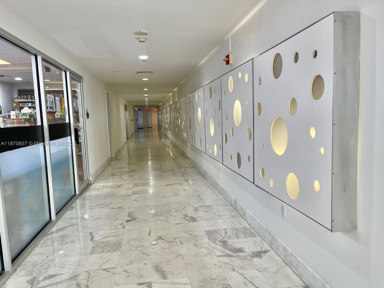 MIRADOR 1000 CONDO - Residential