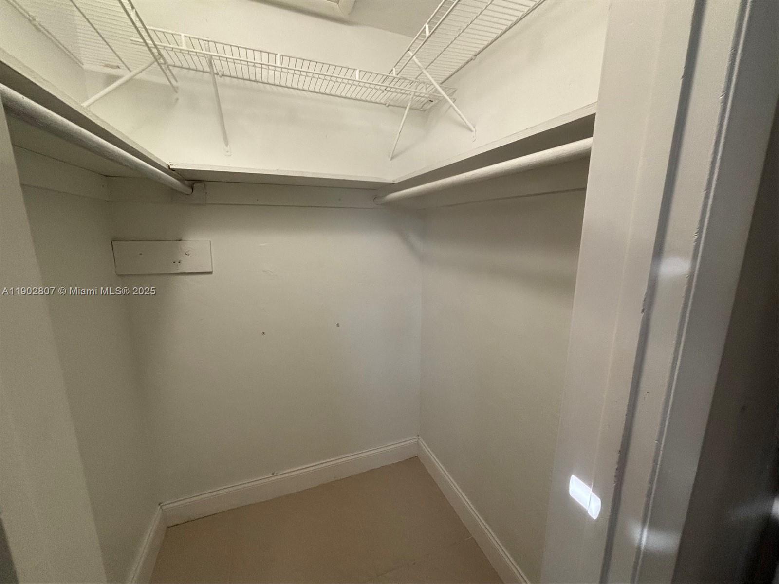 BOULEVARD HEIGHTS SEC TEN - Residential Lease