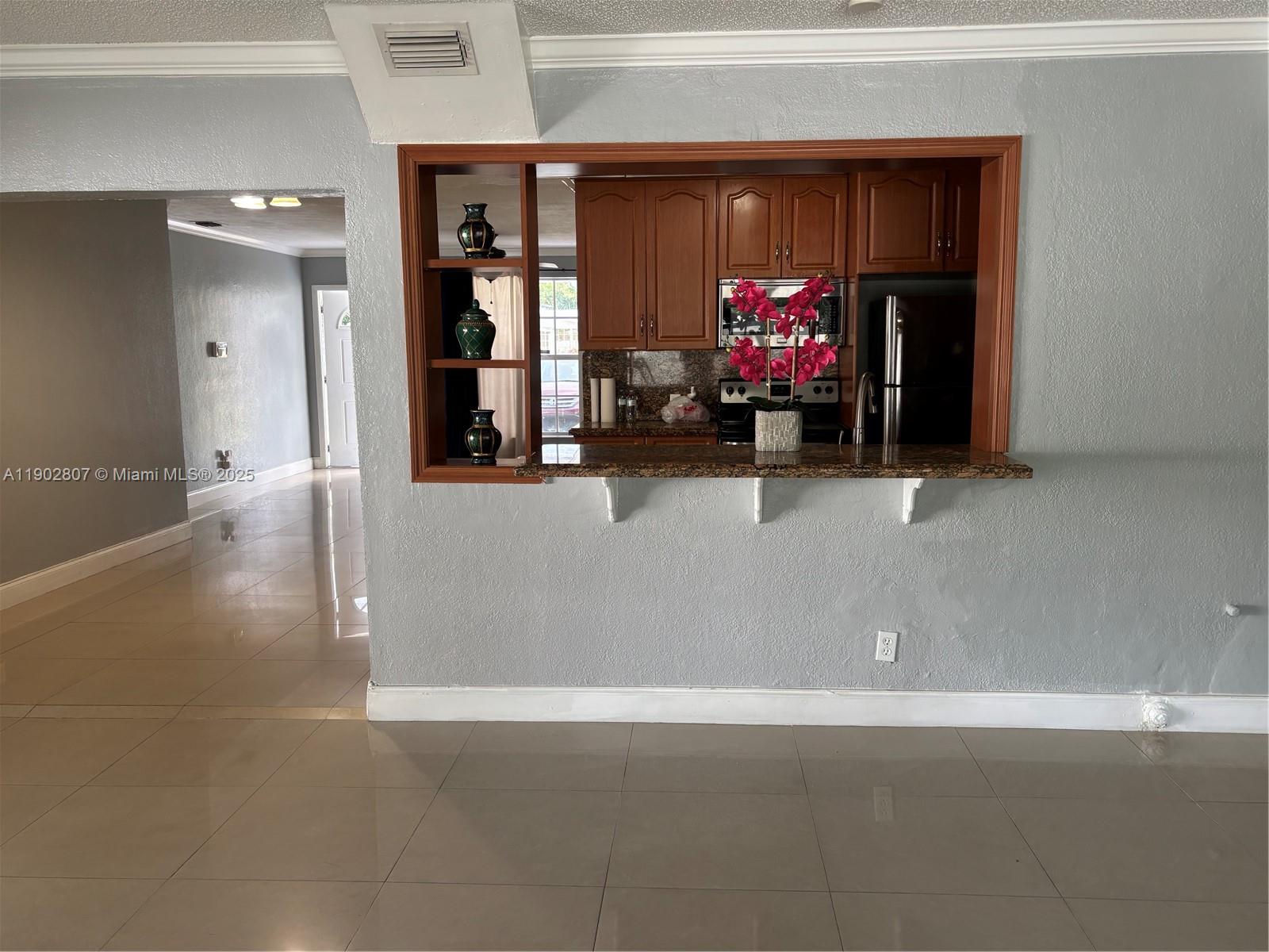 BOULEVARD HEIGHTS SEC TEN - Residential Lease