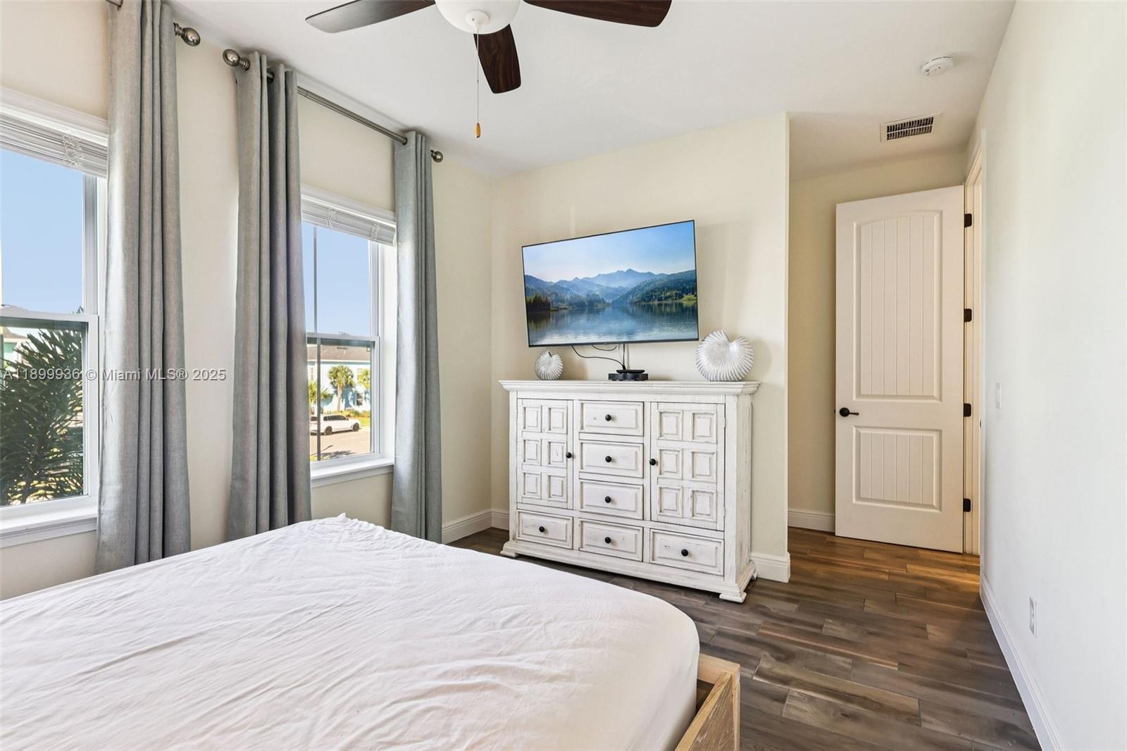 Rolling Oaks - Residential