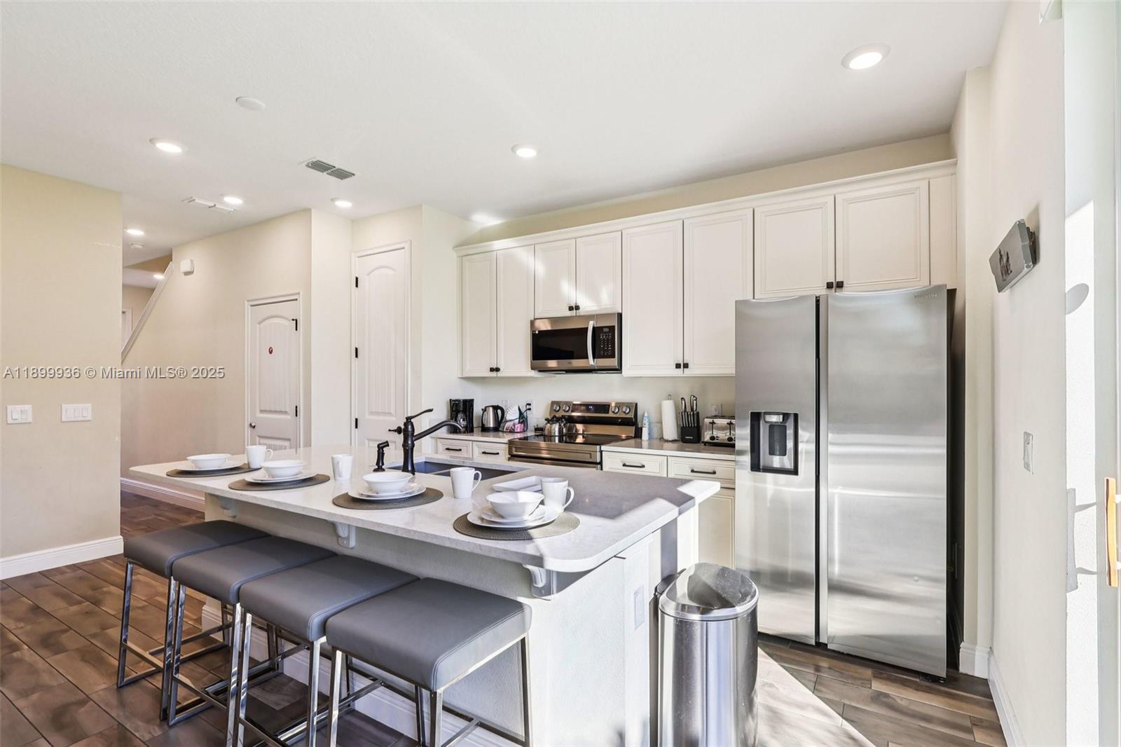 Rolling Oaks - Residential