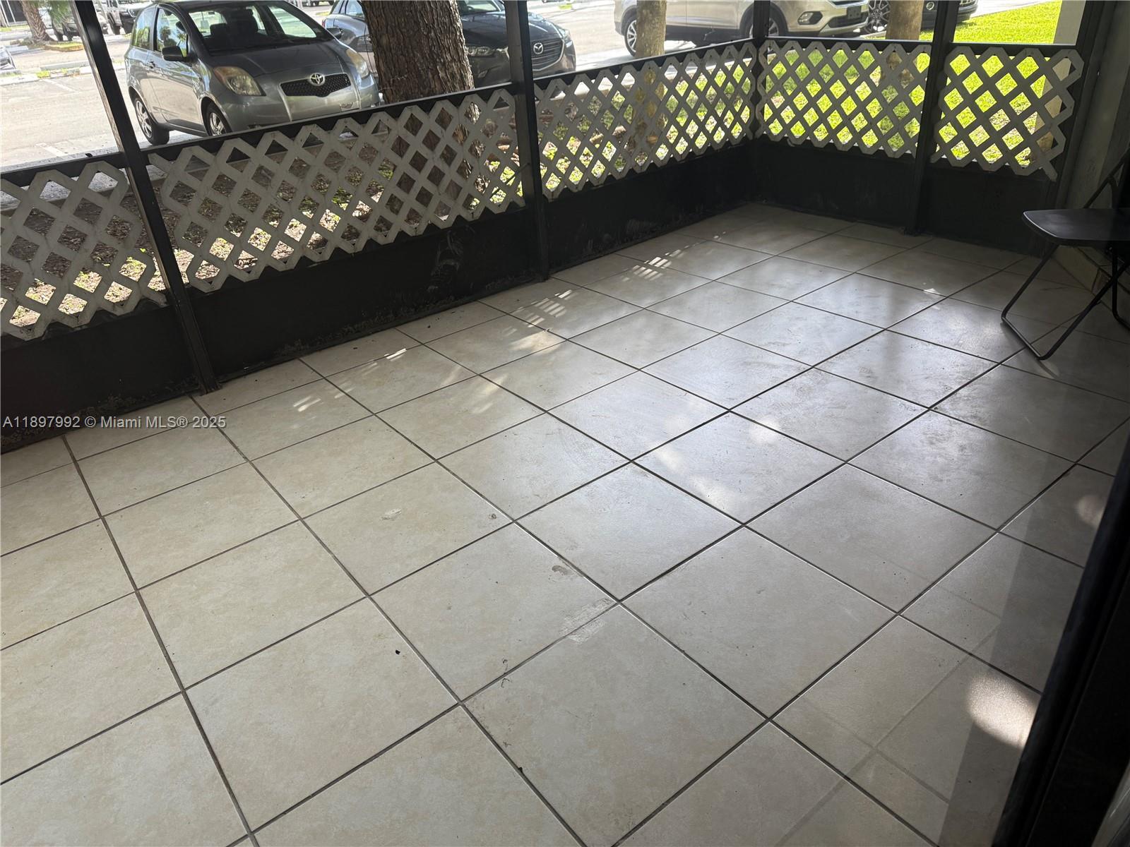 VERABELLA FALLS CONDO - Residential Lease