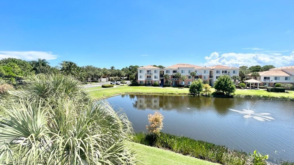 Photo of 6306 W Myrtlewood Cir W #6306, Palm Beach Gardens, FL 33418 (MLS # A11743297)