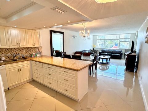 3180 S Ocean Dr 221 Hallandale Beach FL 33009