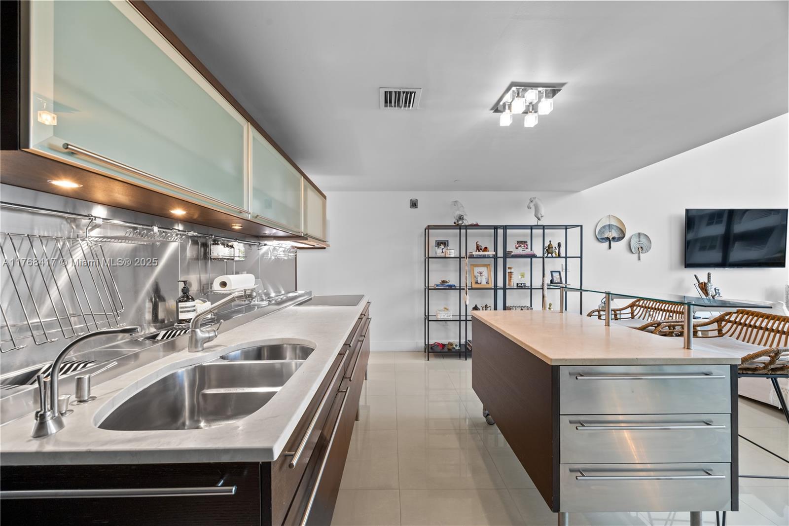 TERRA BEACHSIDE - Residential