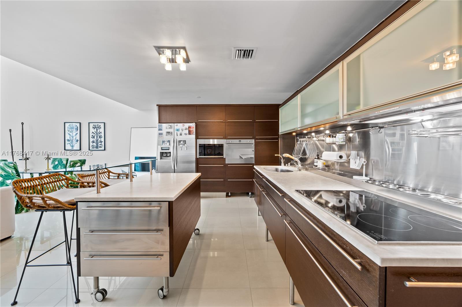 TERRA BEACHSIDE - Residential