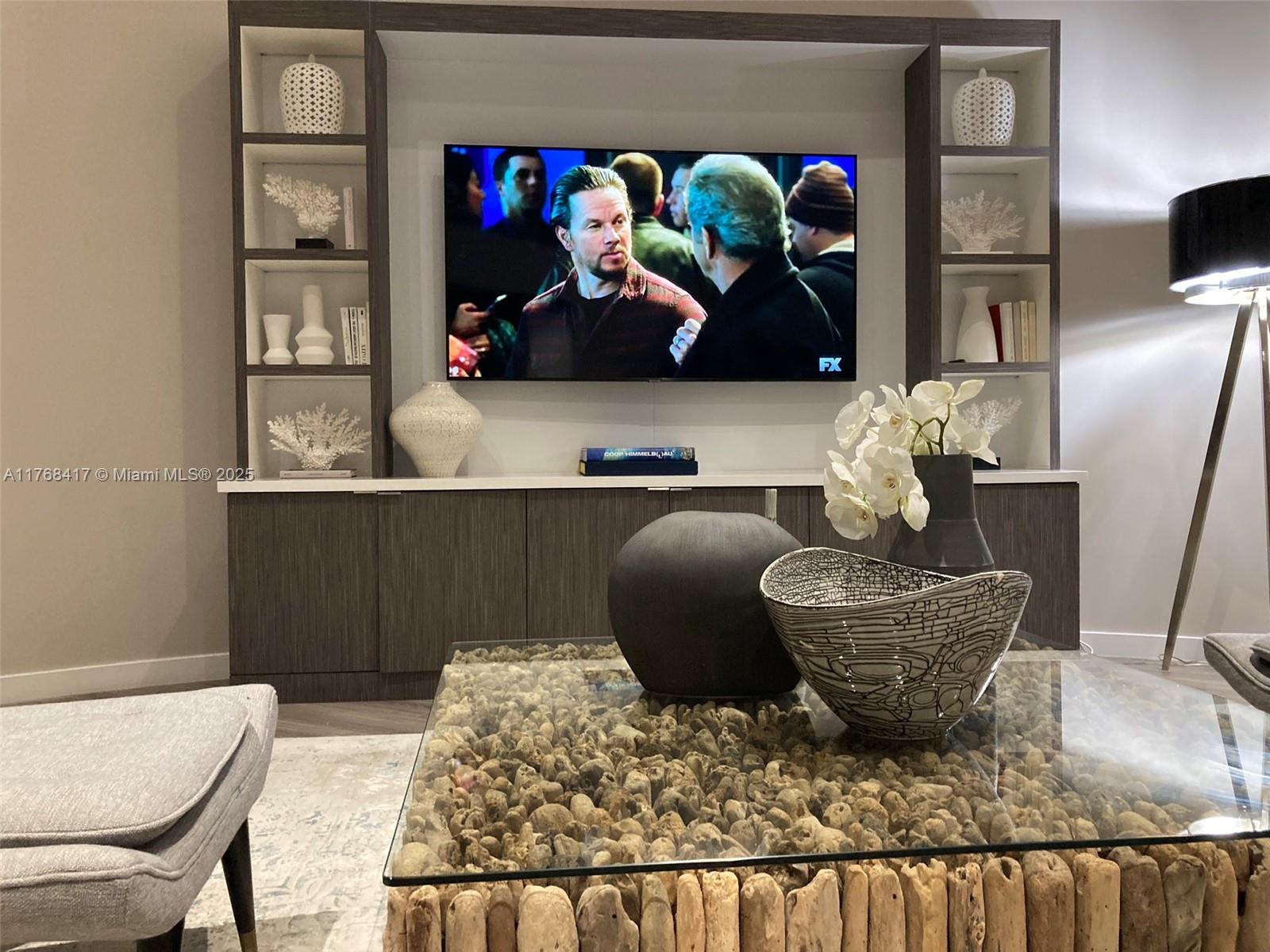 TERRA BEACHSIDE - Residential