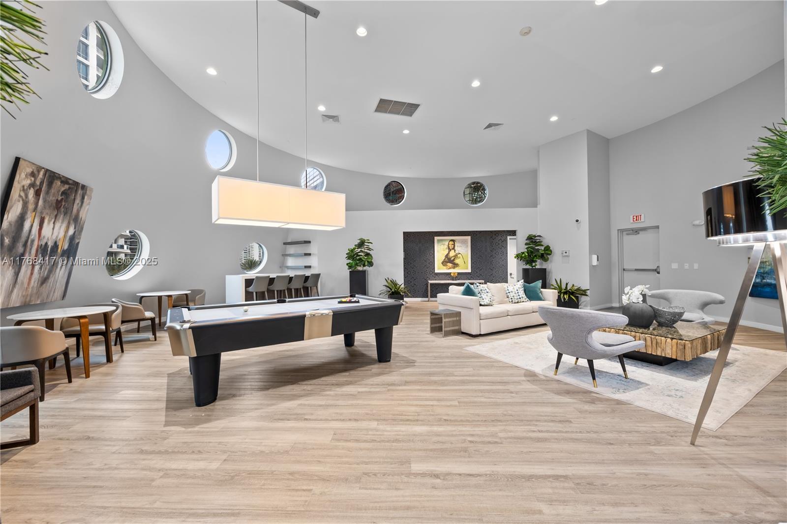 TERRA BEACHSIDE - Residential