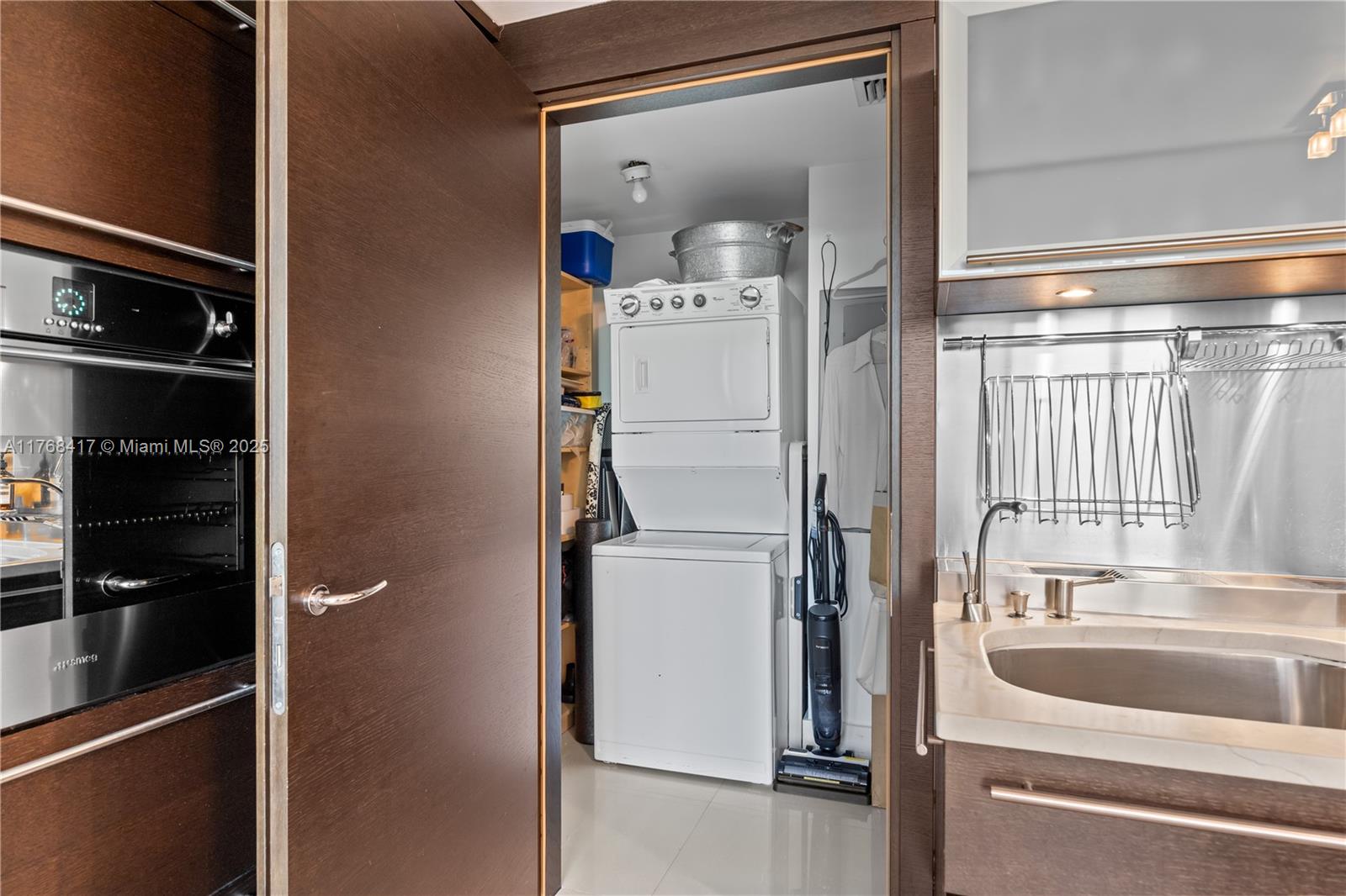 TERRA BEACHSIDE - Residential