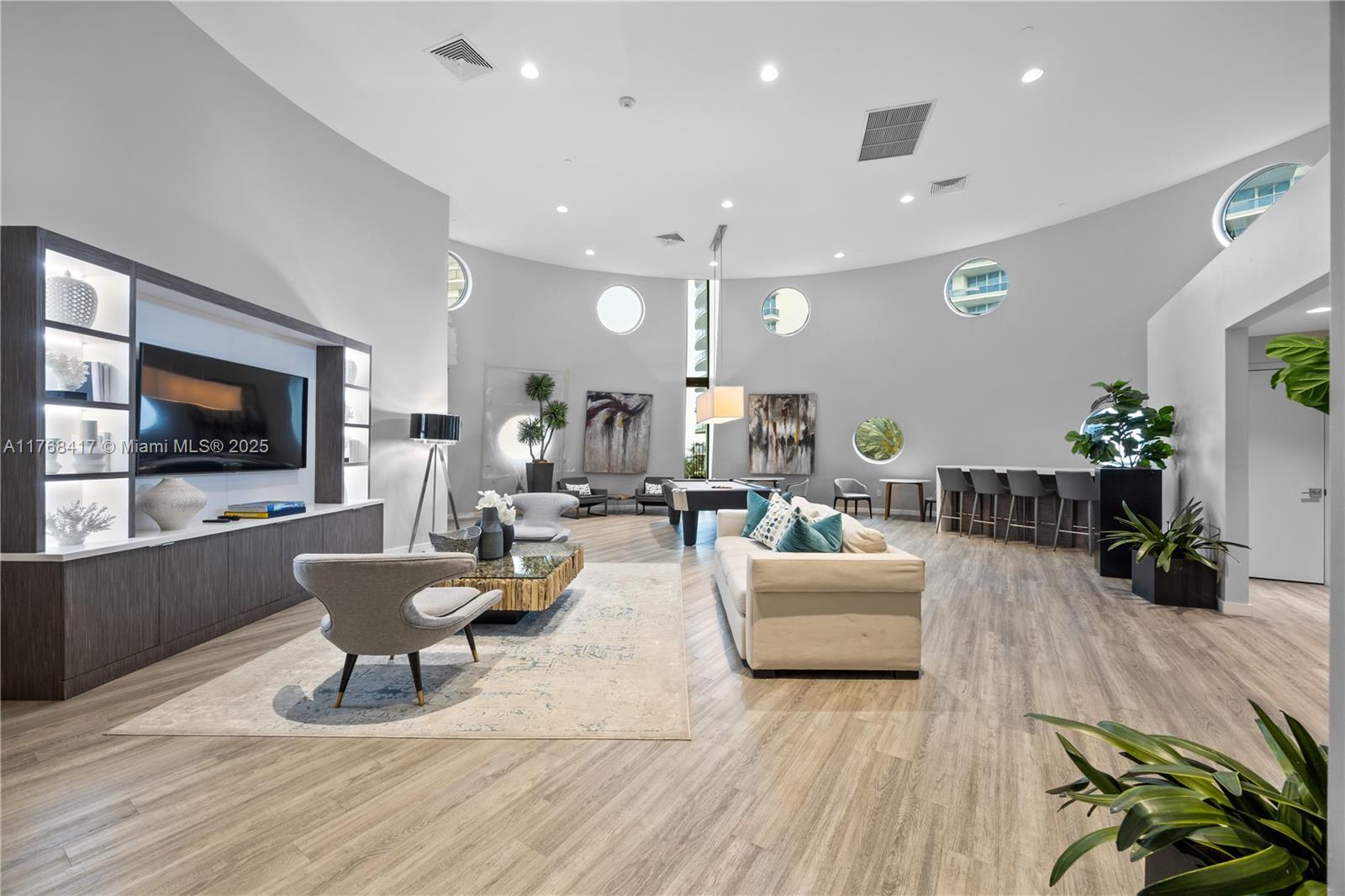 TERRA BEACHSIDE - Residential