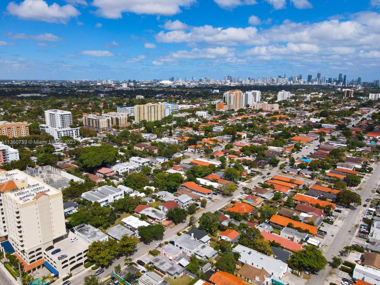 AMD PLAT OF MIAMI SUB AC - Residential Income