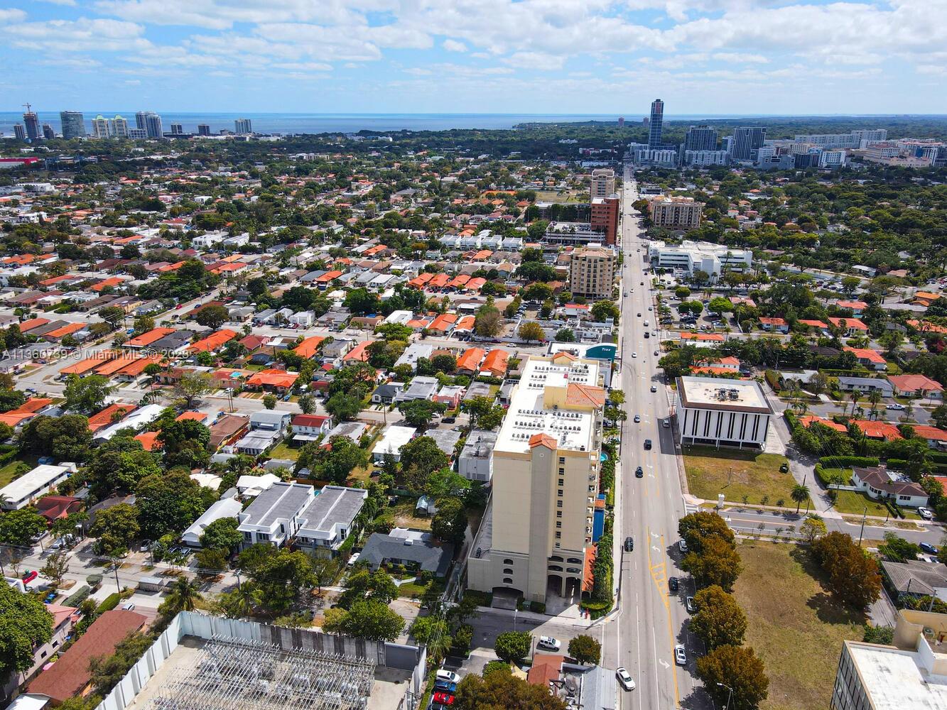 AMD PLAT OF MIAMI SUB AC - Residential Income