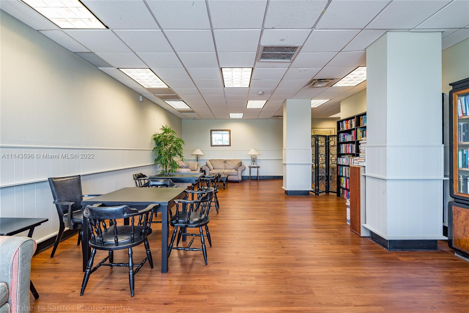 ARLEN HOUSE WEST CONDO - Residential Lease