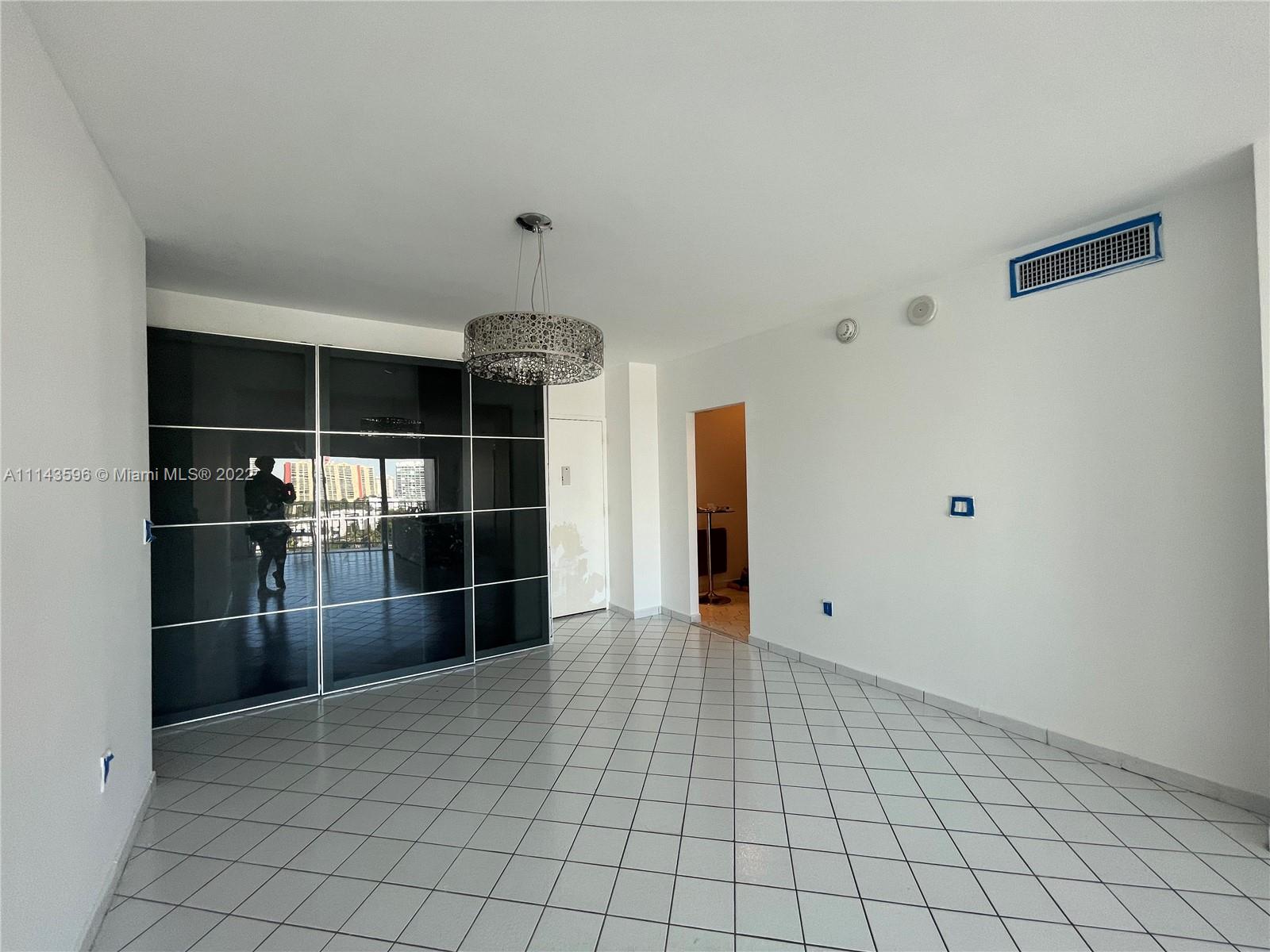 ARLEN HOUSE WEST CONDO - Residential Lease